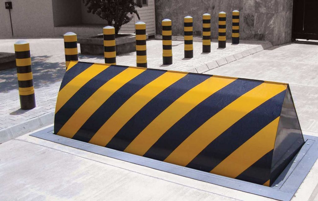 RB780CR Chieftain Road Blocker, PAS 68, HVM, road blocker